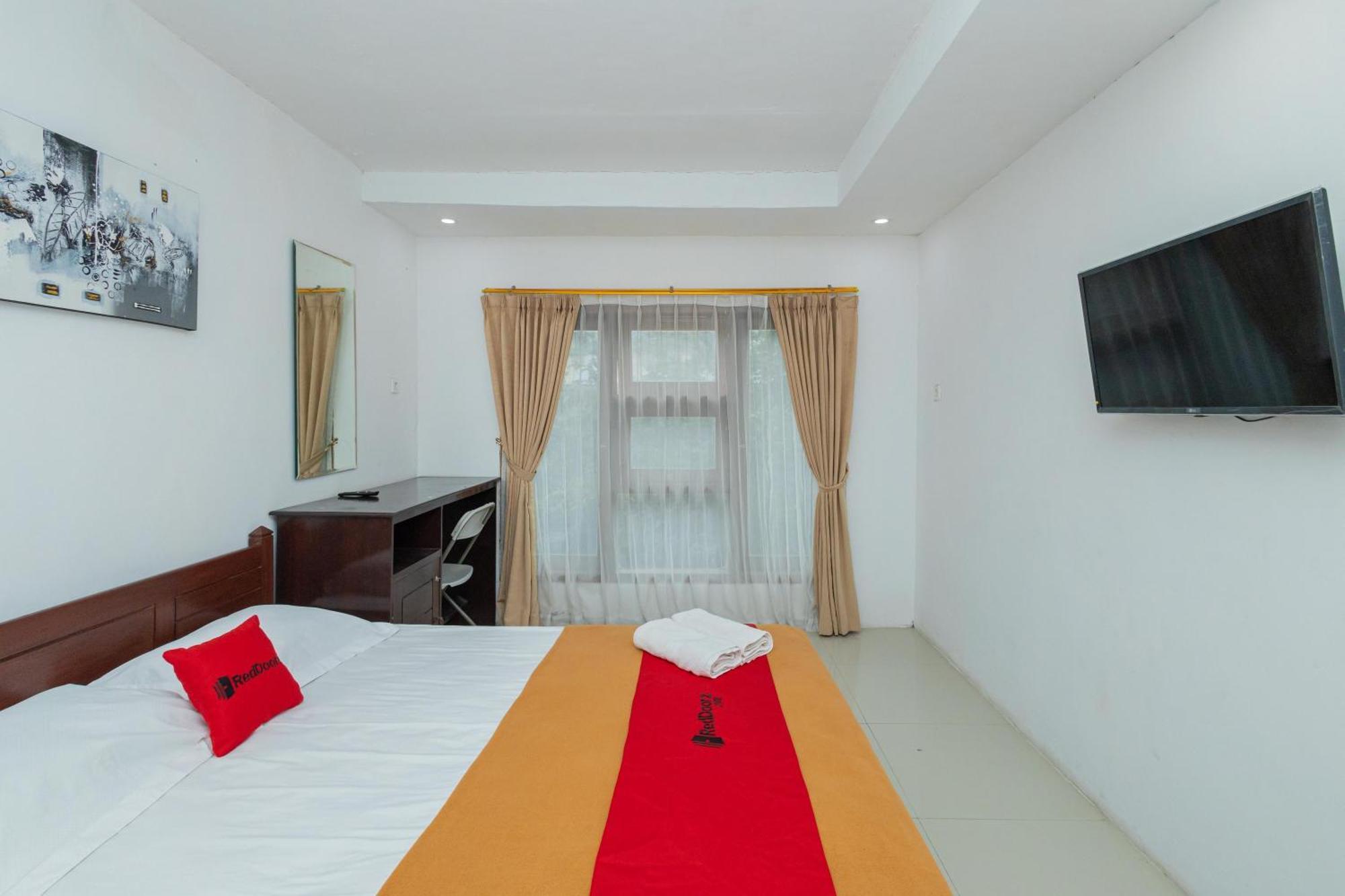 Reddoorz Syariah At Wisma Djokorio Poncokusumo Malang Dış mekan fotoğraf